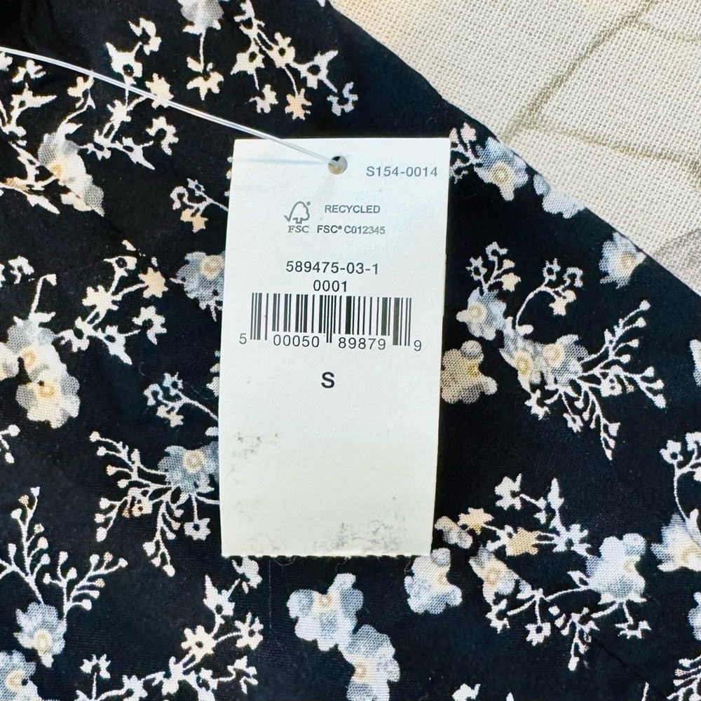 Old Navy | Puff Sleeve Blouse S – Chic Office to Evening Look ✨ - Picture 12 of 12